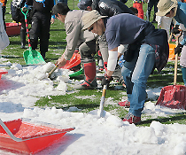 除雪中の様子